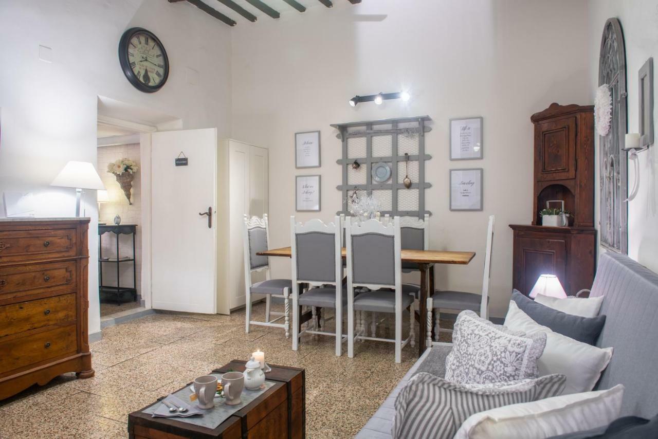 Sweet Campo De Fiori Apartment Rome Bagian luar foto