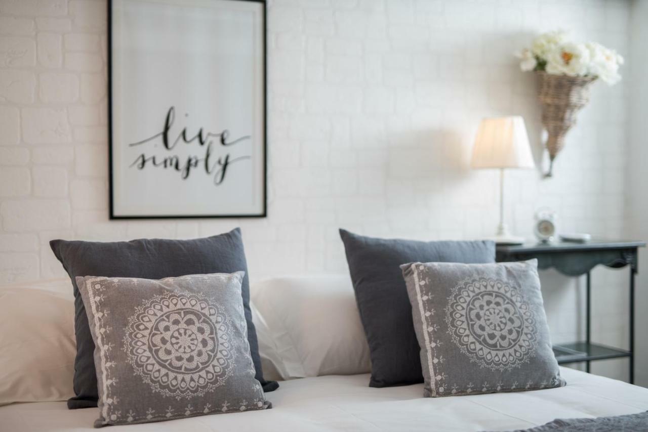 Sweet Campo De Fiori Apartment Rome Bagian luar foto