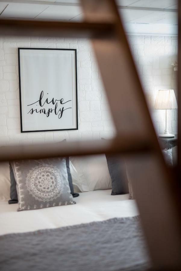 Sweet Campo De Fiori Apartment Rome Bagian luar foto