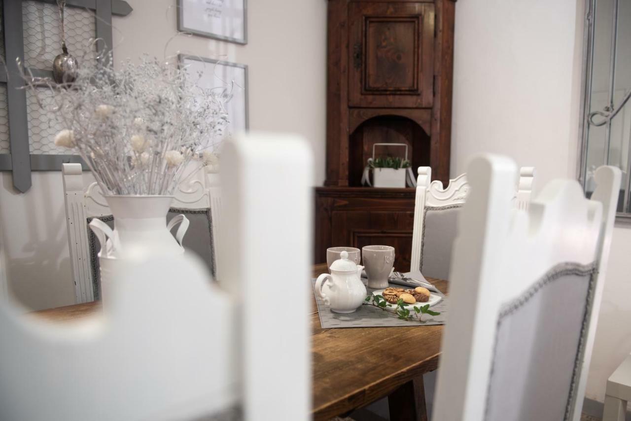 Sweet Campo De Fiori Apartment Rome Bagian luar foto
