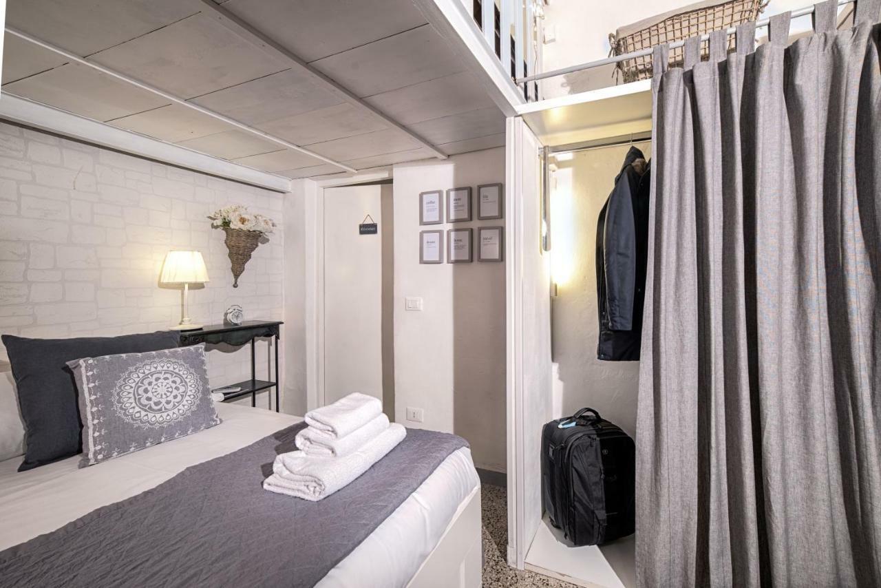 Sweet Campo De Fiori Apartment Rome Bagian luar foto