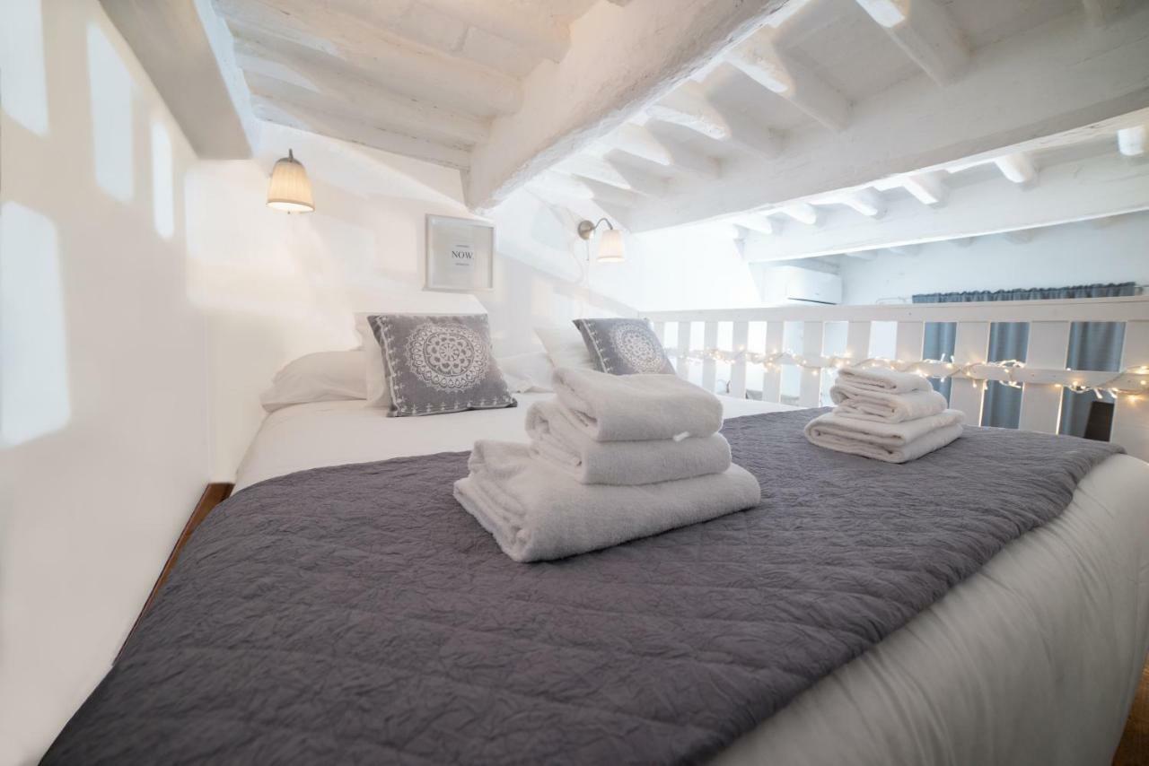 Sweet Campo De Fiori Apartment Rome Bagian luar foto